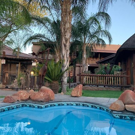 Country Lodge Upington Exterior foto
