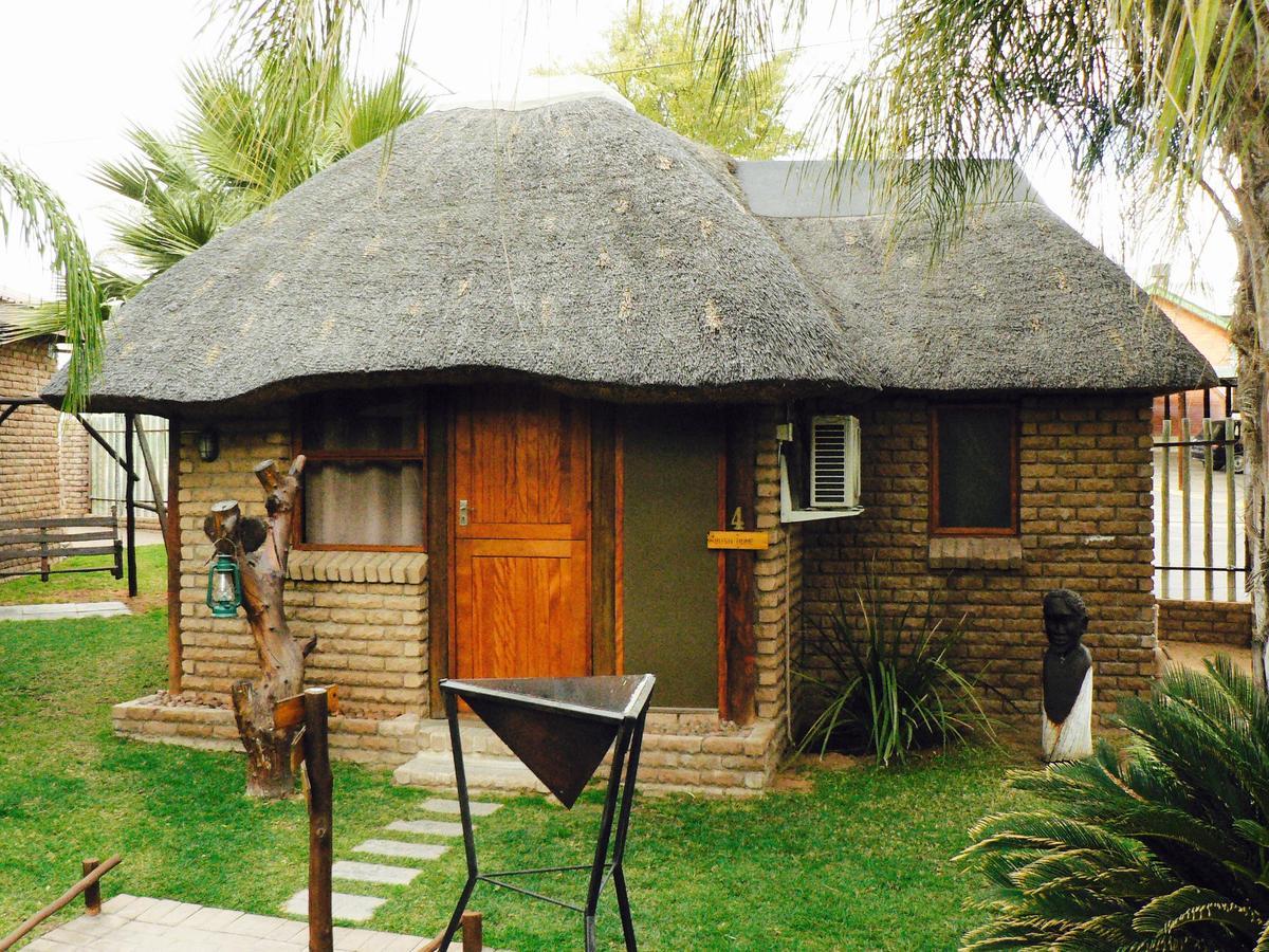 Country Lodge Upington Exterior foto