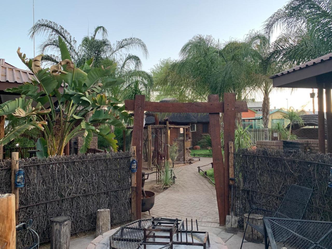 Country Lodge Upington Exterior foto